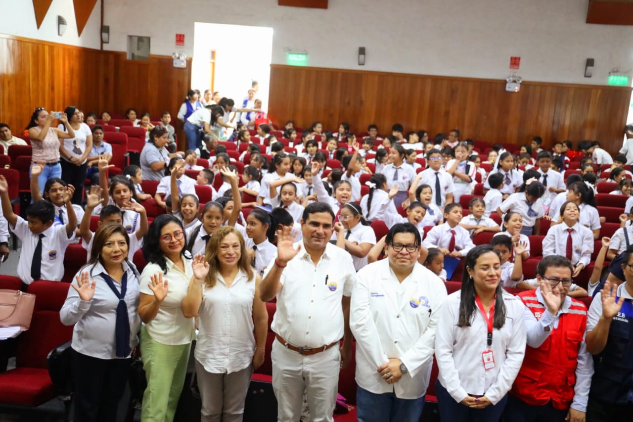 Gobernador regional lanza estrategia “Patrulla Súper Poderosa”