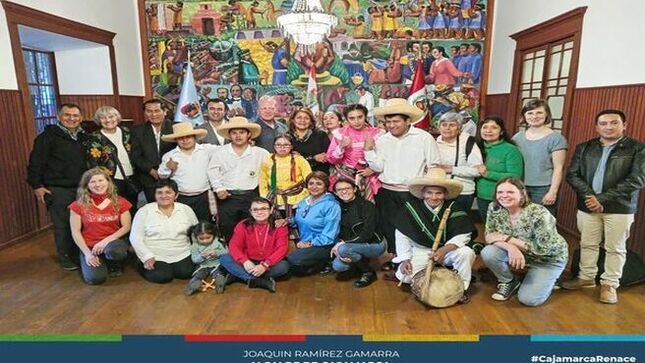 La Municipalidad Provincial de Cajamarca recibió a la delegación proveniente del municipio  Treptow-Köpenick, Alemania, en el marco de convenio de Hermanamiento entre ambas ciudades. En esta visita, nuestros regidores Jorge Rojas y Eugenio Cruzado junto con el gerente de desarrollo social, Oscar Vásquez Alva intercambiaron experiencias en la prestación de servicios municipales hacia sus comunidades.
