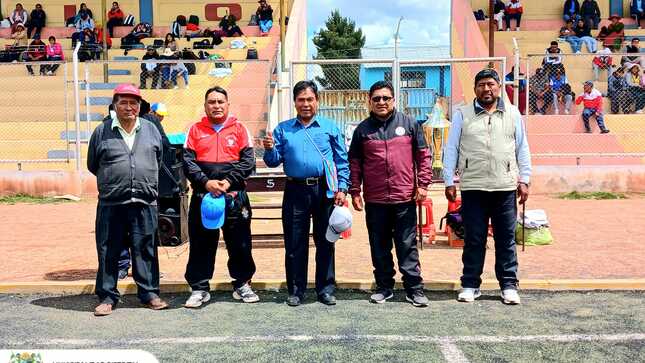 El alcalde de la Municipalidad Distrital de San Miguel refuerza el compromiso con el deporte en la Copa Perú San Miguel