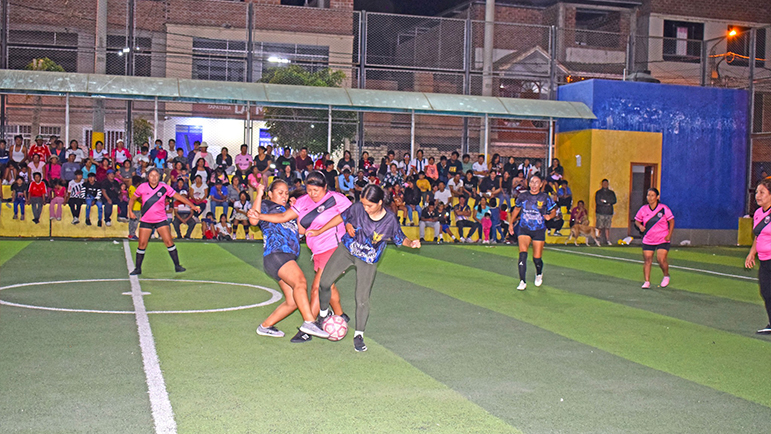 Cerro Blanco Campeón del Torneo de Fútbol Femenino 