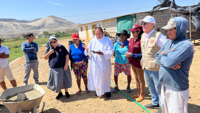 Cancillería Trujillo coloca primera piedra de sala multipropósito para familias damnificadas por las lluvias en Tahuantinsuyo, Chepén