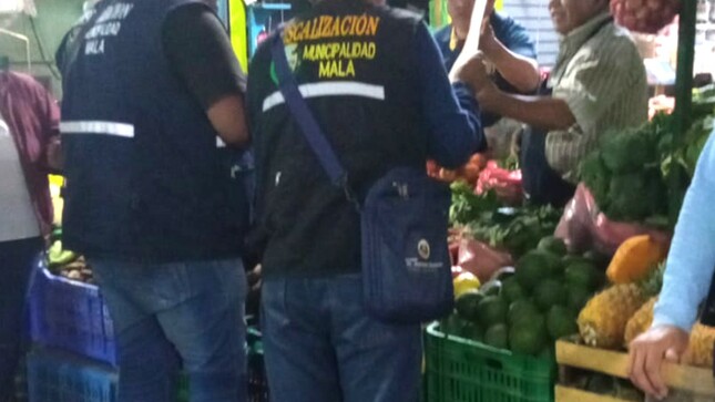 Operativo inopinado en comercios en Asociación San Martin