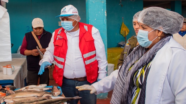Inician acciones de fiscalización en mercados de Puno con miras a semana santa 2024