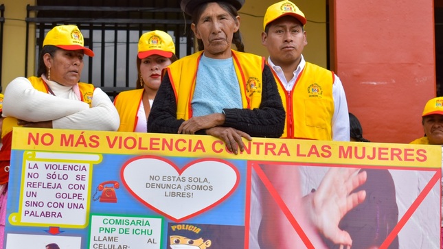 Juntas vecinales de seguridad ciudadana de la región participaron en ceremonia de renovación de juramento