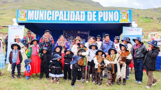 Comedor popular "Señor de exaltación", de la comunidad Huancartinquihui de Acora entra en funcionamiento