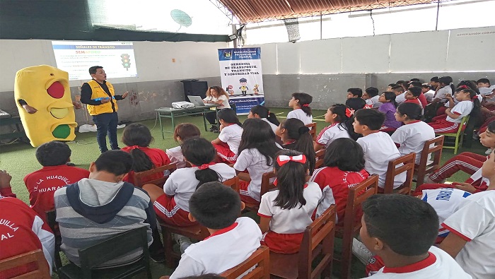 MPH brindΓ³ charla de educaciΓ³n vial en las instituciones educativas "Los Naturales" y "La Huaquilla"
