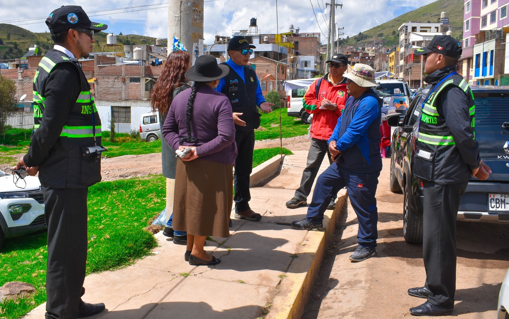 Se entabla dialogo entre la gerencia de transportes y la asociación de compra y venta de carros