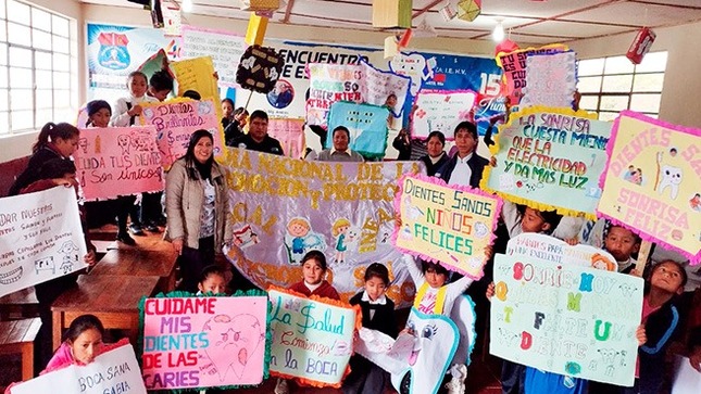 Día Nacional de la Promoción y Protección Bucal Infantil en el Perú 9 de cada 10 niños sufren de caries dental