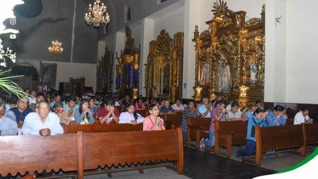 Encuentro entre la Virgen Dolorosa, San Juanito, el Ángel y Jesús Resucitado por Domingo de Resurrección.