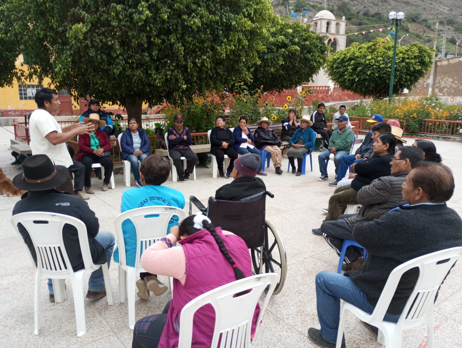 charla para los adultos mayores de 60 años y para los usuarios de pensión 65  del distrito de Otoca