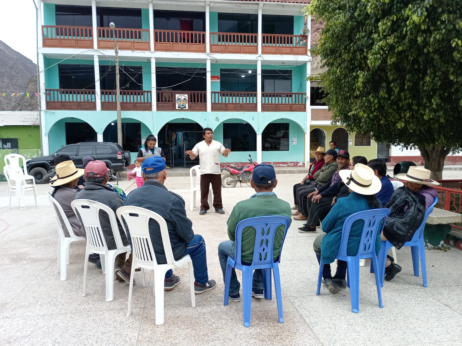 charla para los adultos mayores de 60 años y para los usuarios de pensión 65  del distrito de Otoca