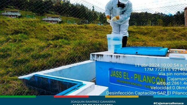 📌La subgerencia de Saneamiento Básico de la gerencia de Desarrollo Ambiental continúa interviniendo los sistemas de agua potable con acciones de Limpieza y Desinfección. Son 11 sistemas de agua potable de la zona rural los que están en constante evaluación por parte del equipo técnico del Área Técnica Municipal (ATM).
✅La importancia de estas actividades radica en que aseguran el continuo funcionamiento de los sistemas, y en caso de requerir mantenimiento preventivo y correctivo, se proporciona asistencia técnica por parte de la subgerencia en coordinación con los comités de apoyo de Saneamiento para mejorar las condiciones de vida de la población.
💧Seguimos trabajando para asegurar que el agua que consumes sea apta para consumo humano.