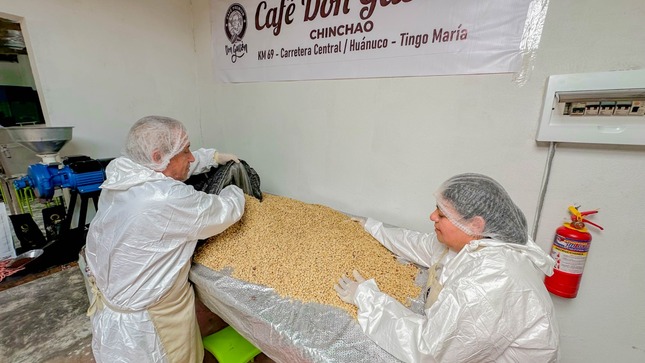 Caficultores de Huánuco en Feria Internacional de Cafés Especiales en Chicago, Estados Unidos.