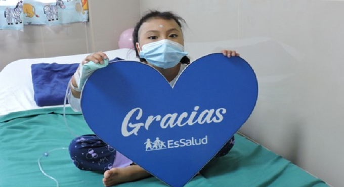 EsSalud: pequeña de 8 años de edad ya puede hablar y comer con normalidad tras compleja pero exitosa artroplastia