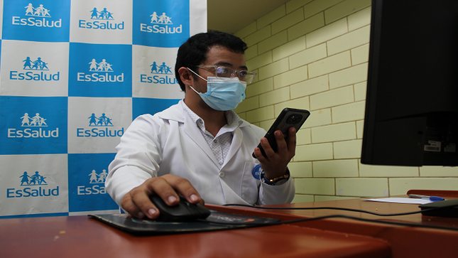 Callao: pacientes con diagnóstico de dengue son monitoreados a través de moderno sistema de tele consulta en EsSalud