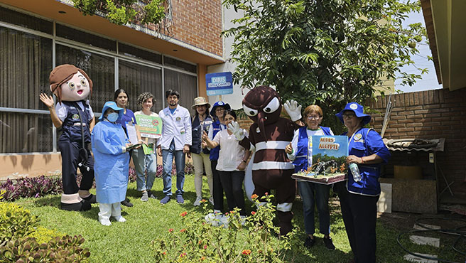 Foto 1 de Gobierno autoriza al Minsa a transferir más de S/ 2 millones a municipios de Lima Centro para la lucha contra el dengue