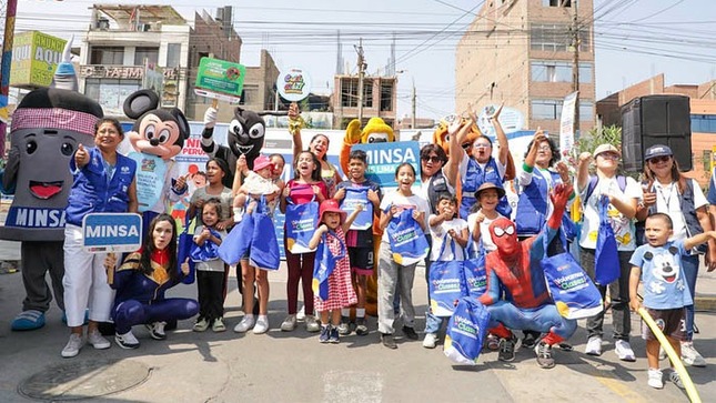Día del Niño Peruano: Minsa recomienda a los padres de familia priorizar el cuidado integral de la salud de las niñas y los niños