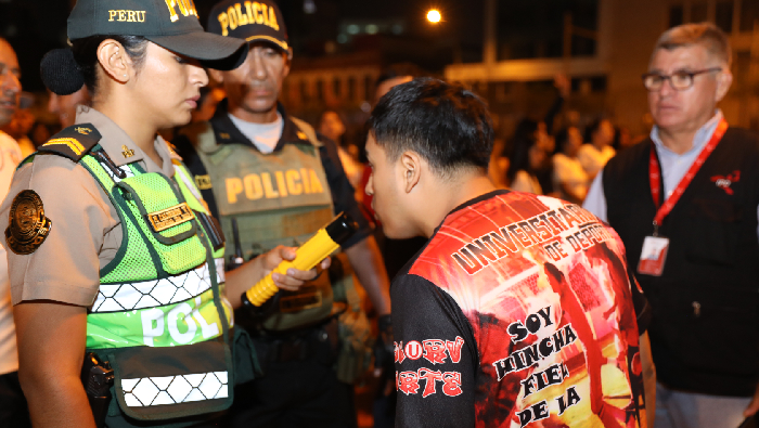 •	En coordinación con la Policía Nacional del Perú.