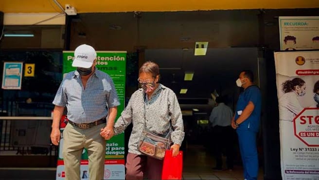  Hospital Santa Rosa promueve atención integral a más de 500 pacientes geriátricos por mes