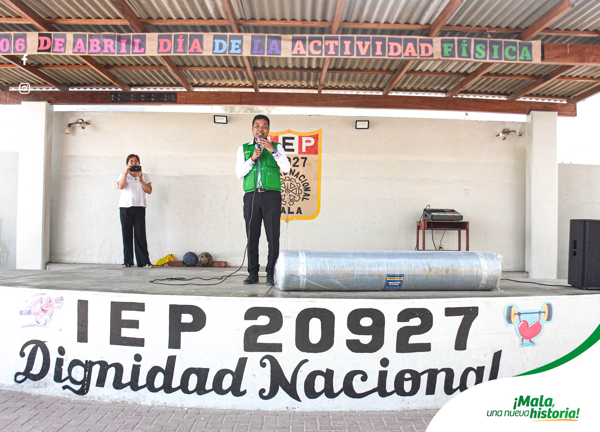 Entrega de malla Raschell a Instituciones Educativas del Distrito de Mala
