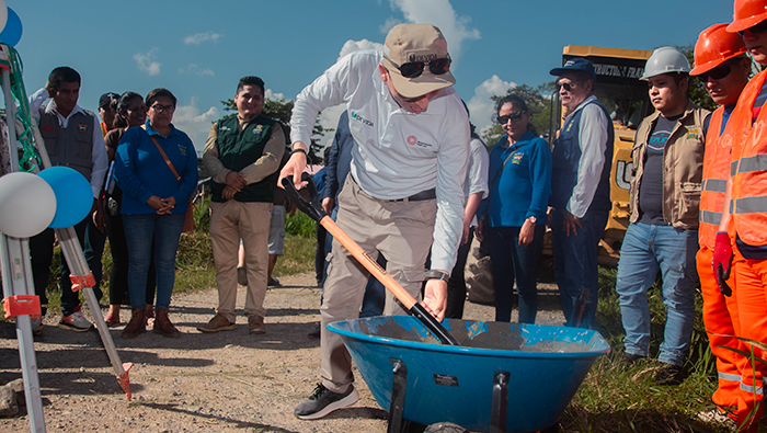 HUANUCO CAMINO VECINAL 