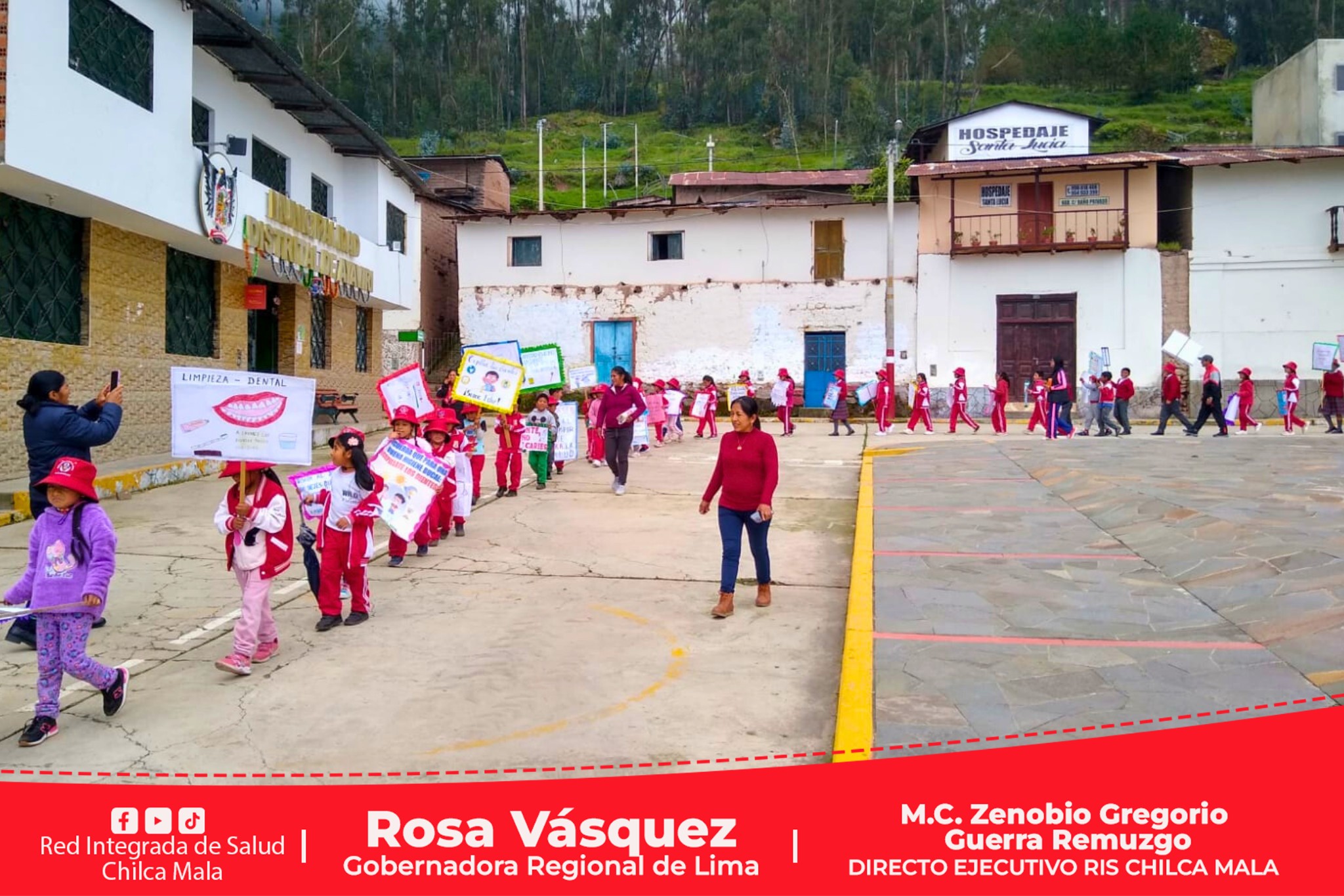 Realizan pasacalle educativo en Ayavirí - Yauyos sobre hábitos de higiene bucal