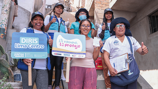 FOTO 1 Más de mil dosis de vacunas aplicadas en 2 días de campaña en La Victoria