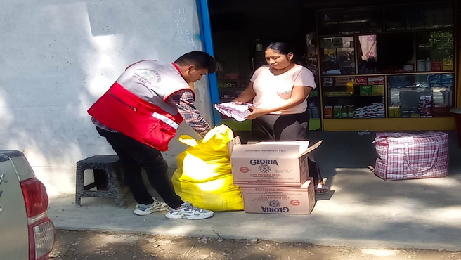 DISTRIBUCIÓN DE PRODUCTOS DE VASO DE LECHE A LOS BENEFICIARIOS DEL PROGRAMA