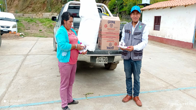DISTRIBUCIÓN DE PRODUCTOS DE VASO DE LECHE A LOS BENEFICIARIOS DEL PROGRAMA