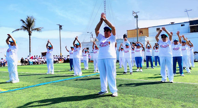 EsSalud La Libertad realizó actividades al aire libre en el balneario de Huanchaco