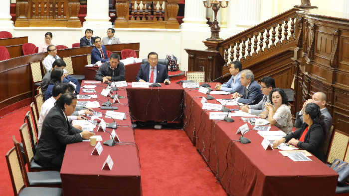 • Participó junto a su equipo técnico.