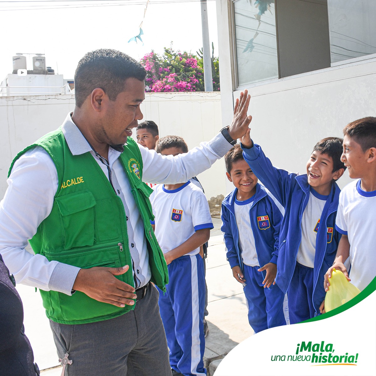Inauguración de la obra de mejoramiento de los servicios Educativos de la IEP N°. 20236 JOSE OLAYA BALANDRA en la localidad de Bujama Baja