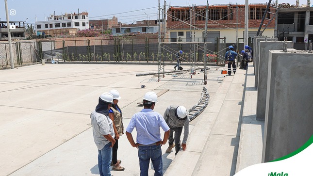 Obra de Mejoramiento del Parque Recreativo en la Urbanización de los Frutales al 72.69% de Avance