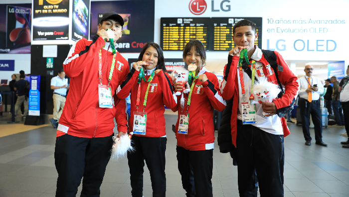 •	Talentos deportivos recibieron cálida bienvenida por parte del Instituto Peruano del Deporte.