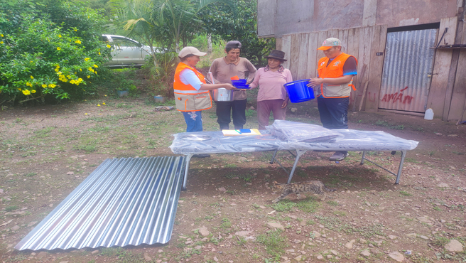 ENTREGA DE AYUDA HUMANITARIA A LA POBLACIÓN DEL DISTRITO DE ANCO