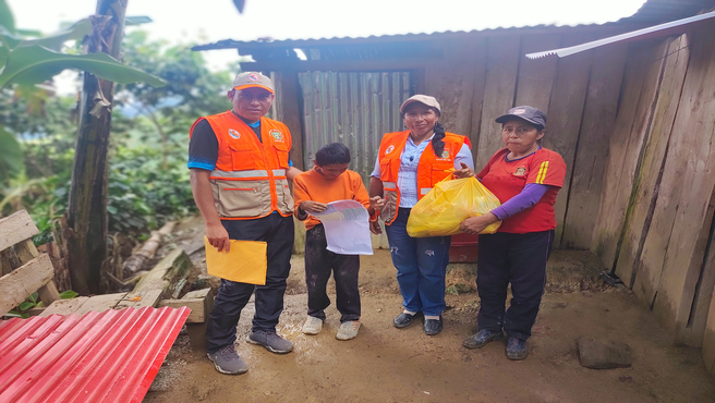 ENTREGA DE AYUDA HUMANITARIA A LA POBLACIÓN DEL DISTRITO DE ANCO
