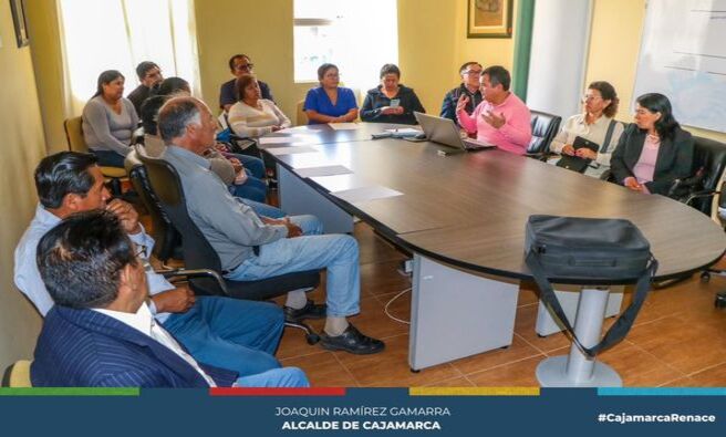 馃搶La Municipalidad Provincial de Cajamarca, desarroll贸 el segundo taller-capacitaci贸n sobre la importancia del proyecto sobre la Planta de Tratamiento de Aguas Residuales (PTAR) Cajamarca, la cual cont贸 con la asistencia y participaci贸n de los representantes y usuarios de las zonas de influencias como son los centros poblados de Yanamango y Yanamarca.
鉁匱odos los representantes se mostraron muy optimistas con el pronto inicio de esta obra que repercutir谩 de manera significativa en el mejoramiento de la calidad de vida de sus centros poblados, a pesar de la oposici贸n de algunas autoridades locales, manifestando su compromiso y trabajo conjunto con la municipalidad para dar viabilidad al proyecto de la PTAR-Cajamarca.