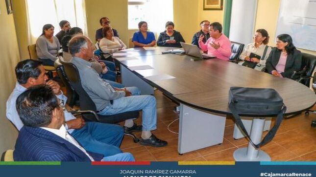 📌La Municipalidad Provincial de Cajamarca, desarrolló el segundo taller-capacitación sobre la importancia del proyecto sobre la Planta de Tratamiento de Aguas Residuales (PTAR) Cajamarca, la cual contó con la asistencia y participación de los representantes y usuarios de las zonas de influencias como son los centros poblados de Yanamango y Yanamarca.
✅Todos los representantes se mostraron muy optimistas con el pronto inicio de esta obra que repercutirá de manera significativa en el mejoramiento de la calidad de vida de sus centros poblados, a pesar de la oposición de algunas autoridades locales, manifestando su compromiso y trabajo conjunto con la municipalidad para dar viabilidad al proyecto de la PTAR-Cajamarca.