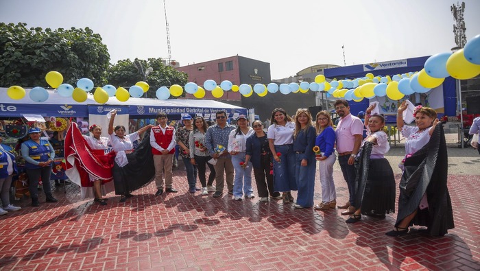 🟡 ¡Apoyamos el emprendimiento local de la población! Gracias a las indicaciones de nuestro alcalde 𝐉𝐡𝐨𝐯𝐢𝐧𝐬𝐨𝐧 𝐕𝐚𝐬𝐪𝐮𝐞𝐳 estamos realizando la “Feria Ventanilla Incluye”, donde nuestros vecinos podrán adquirir diversos productos creados por las propias manos de comerciantes locales con habilidades diferentes, nuestras mujeres guerreras y adultos mayores. La regidora Bárbara Solís estuvo representando a nuestro alcalde. Te esperamos hasta el 18 de abril, en la plazuela del MAC, desde las 8:00 a.m. ¡Valoremos la creatividad de nuestros emprendedores!
