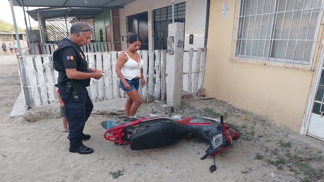 Frustran robo de motocicleta