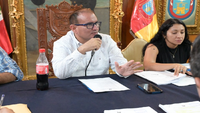 Alcalde Gabriel Madrid