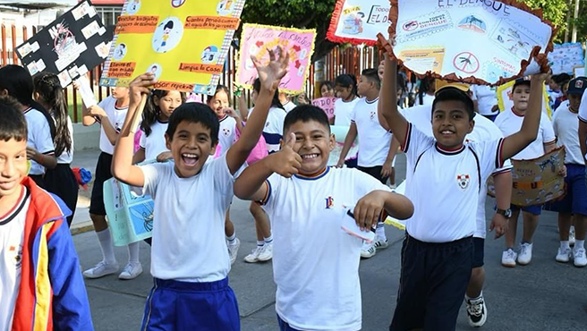 Más de 200 personas de Lambayeque se unieron al pasacalle de prevención contra el dengue