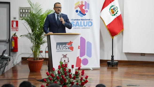 I Cumbre Nacional de Salud: Minsa articula esfuerzos con gobernadores para mejorar la atención primaria y reducir la anemia