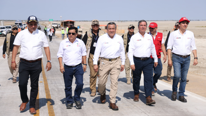 Ministro Pérez Reyes anuncia construcción de 11 puentes en Tambogrande, Morropón y Chulucanas en Piura