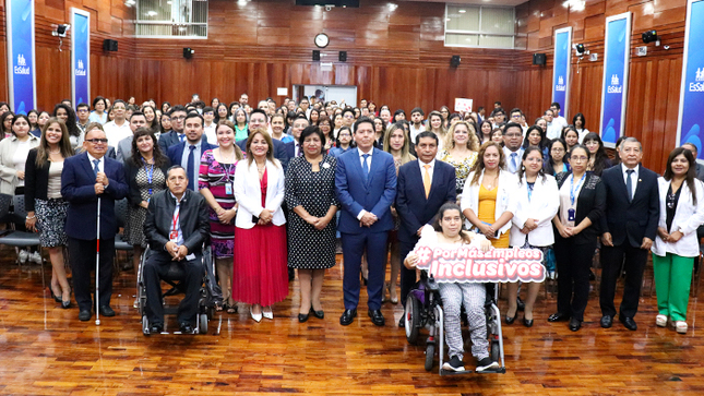 Foro empresarial coorganizado por EsSalud, MTPE y el programa Contigo 