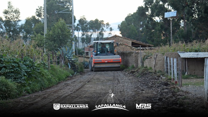 Inspección en la ejecución del mantenimiento de Caminos Agrícolas en el segundo tramo de Hualicamino, Distrito de Sapallanga