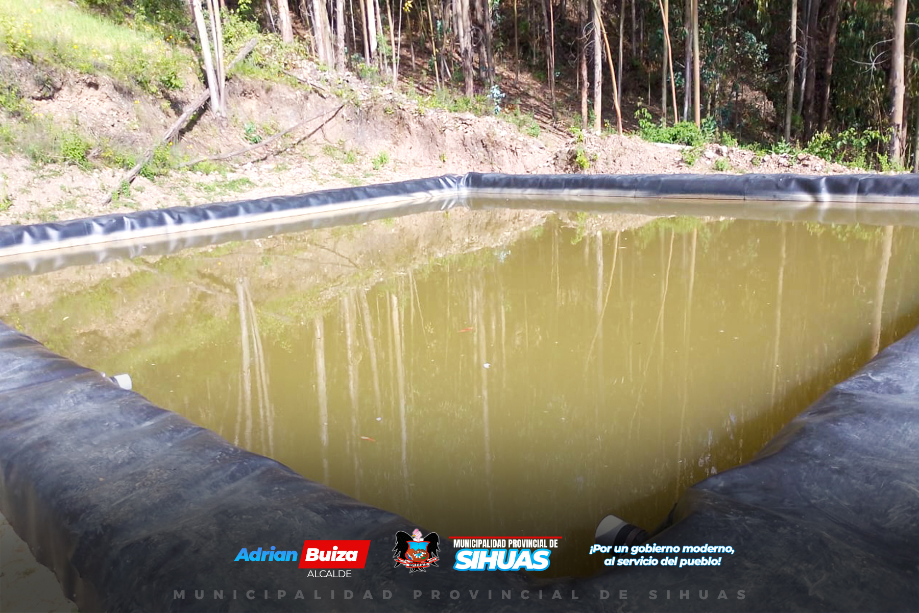 La Municipalidad Provincial De Sihuas, a través del equipo técnico de recepción de obra recibió oficialmente el nuevo reservorio, tras la verificación del cumplimiento de las observaciones realizadas en fechas anteriores.
Con una inversión total de S/.98,599.76 soles, esta infraestructura no sólo cumple con las expectativas técnicas, sino que también refleja el compromiso continuo de la gestión municipal con el desarrollo agrícola de la provincia. Esta obra que es parte del proyecto "Construcción de Reservorio en la Localidad Usamasanga, Distrito de Sihuas, Provincia Sihuas, Departamento Ancash", representa un avance significativo para la comunidad.
A su vez, este reservorio no sólo asegura un suministro confiable de agua para las actividades agrícolas; sino que subraya el compromiso de las autoridades locales con el bienestar y el progreso de la comunidad.
Además, se promueve un futuro próspero para sus habitantes y contribuye al fortalecimiento de la economía local.