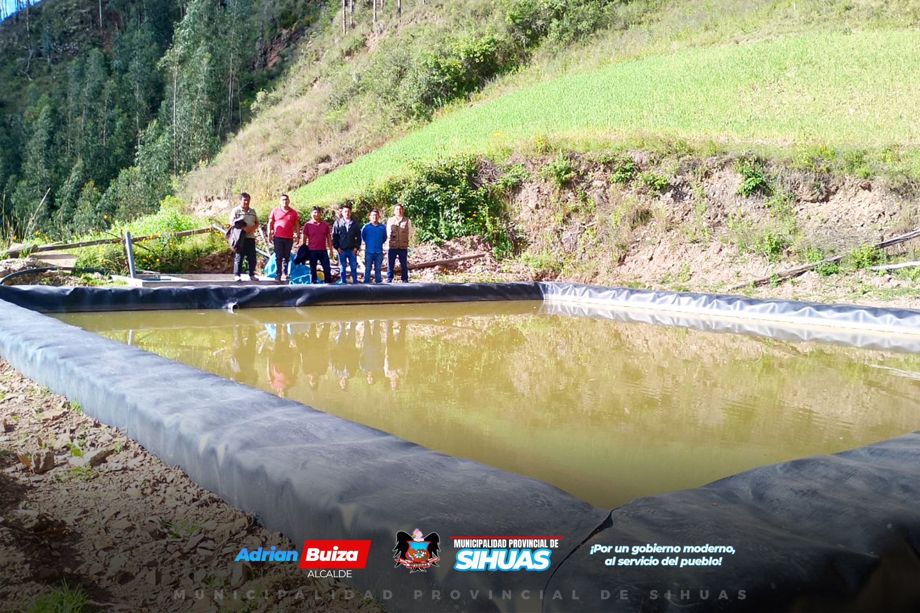 La Municipalidad Provincial De Sihuas, a través del equipo técnico de recepción de obra recibió oficialmente el nuevo reservorio, tras la verificación del cumplimiento de las observaciones realizadas en fechas anteriores.
Con una inversión total de S/.98,599.76 soles, esta infraestructura no sólo cumple con las expectativas técnicas, sino que también refleja el compromiso continuo de la gestión municipal con el desarrollo agrícola de la provincia. Esta obra que es parte del proyecto "Construcción de Reservorio en la Localidad Usamasanga, Distrito de Sihuas, Provincia Sihuas, Departamento Ancash", representa un avance significativo para la comunidad.
A su vez, este reservorio no sólo asegura un suministro confiable de agua para las actividades agrícolas; sino que subraya el compromiso de las autoridades locales con el bienestar y el progreso de la comunidad.
Además, se promueve un futuro próspero para sus habitantes y contribuye al fortalecimiento de la economía local.