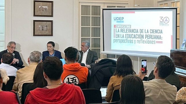 Doctora Ruth Shady participó en conversatorio: LA RELEVANCIA DE LA CIENCIA EN LA EDUCACIÓN PERUANA