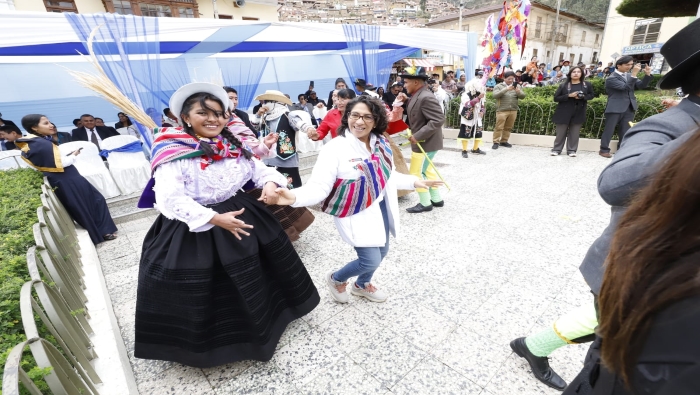 Ministra de Cultura entregó la declaratoria de Patrimonio Cultural de la Nación a la danza Huayligía o Huaylegía en Tarma y Jauja